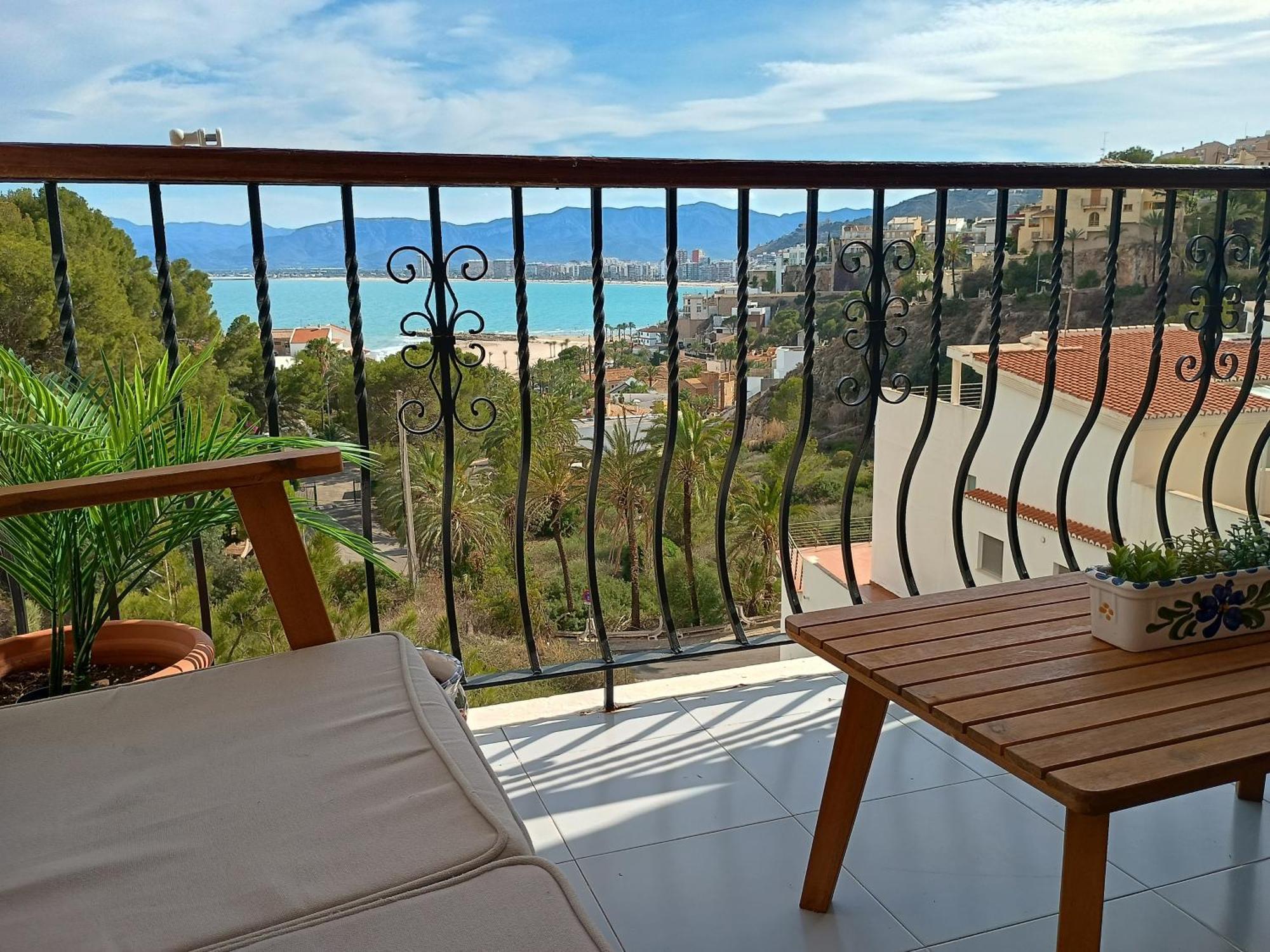Royal Beach - Appartment With Sea View & Terrace Faro de Cullera Exterior photo